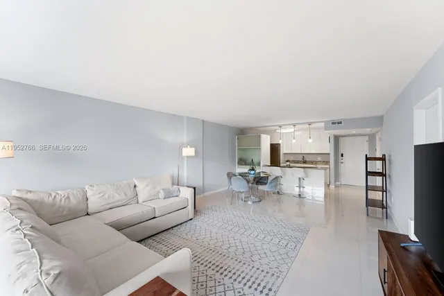 $780,000 | 155 Ocean Ln Drive, Unit 407, Key Biscayne, FL 33149