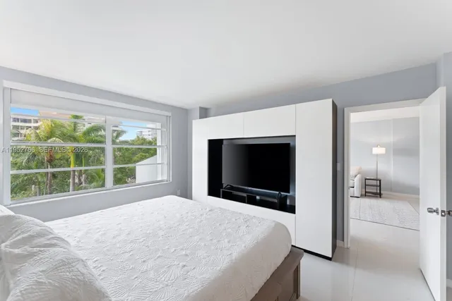 $780,000 | 155 Ocean Ln Drive, Unit 407, Key Biscayne, FL 33149