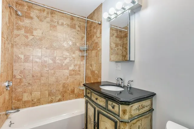 $3,400 | 77 Adams Street, Unit 1, Medford, MA 02155