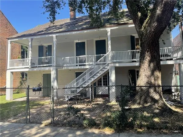 $1,400 | 913 Governor Nicholls Street, Unit 301, New Orleans, LA 70116