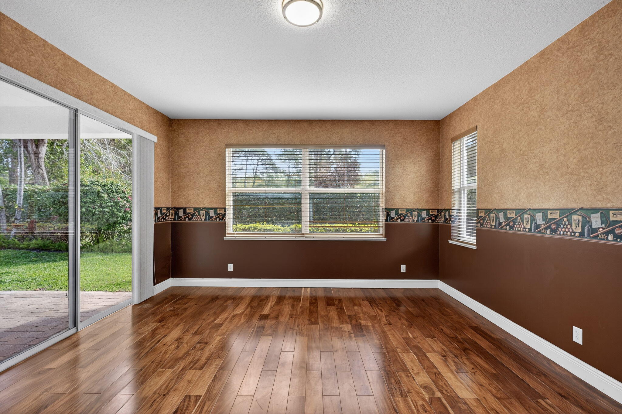 126 Bryce Lane Jupiter, FL 33458 - Photo 17 of 47 Den/ playroom