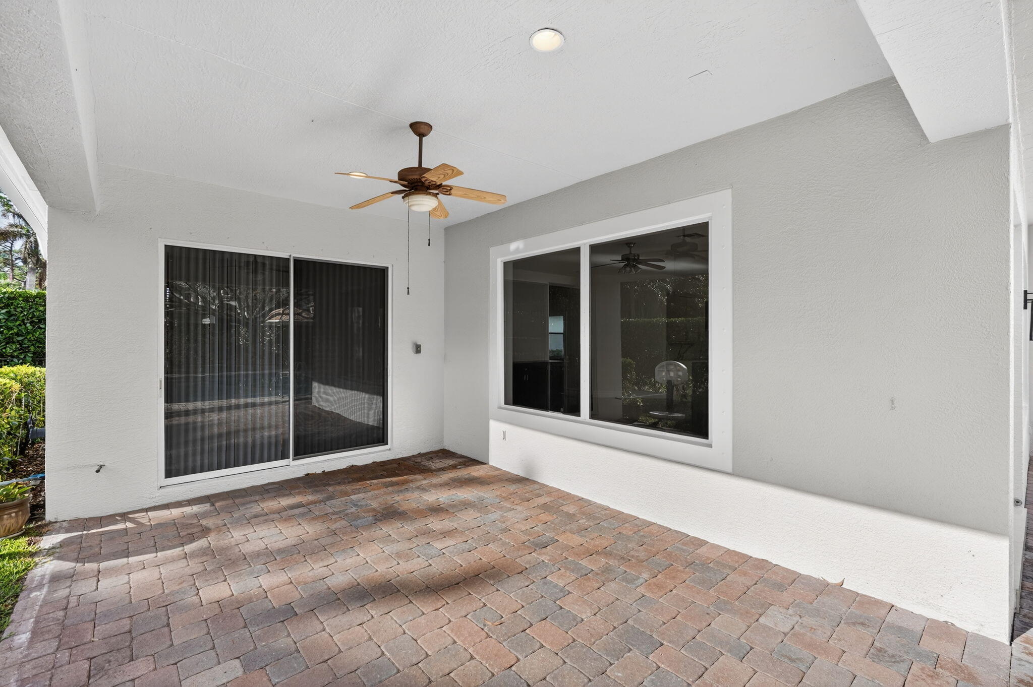 126 Bryce Lane Jupiter, FL 33458 - Photo 39 of 47 Open Patio