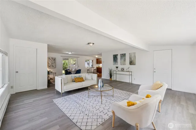 $719,000 | 19520 Grannis Road, Bothell, WA 98012