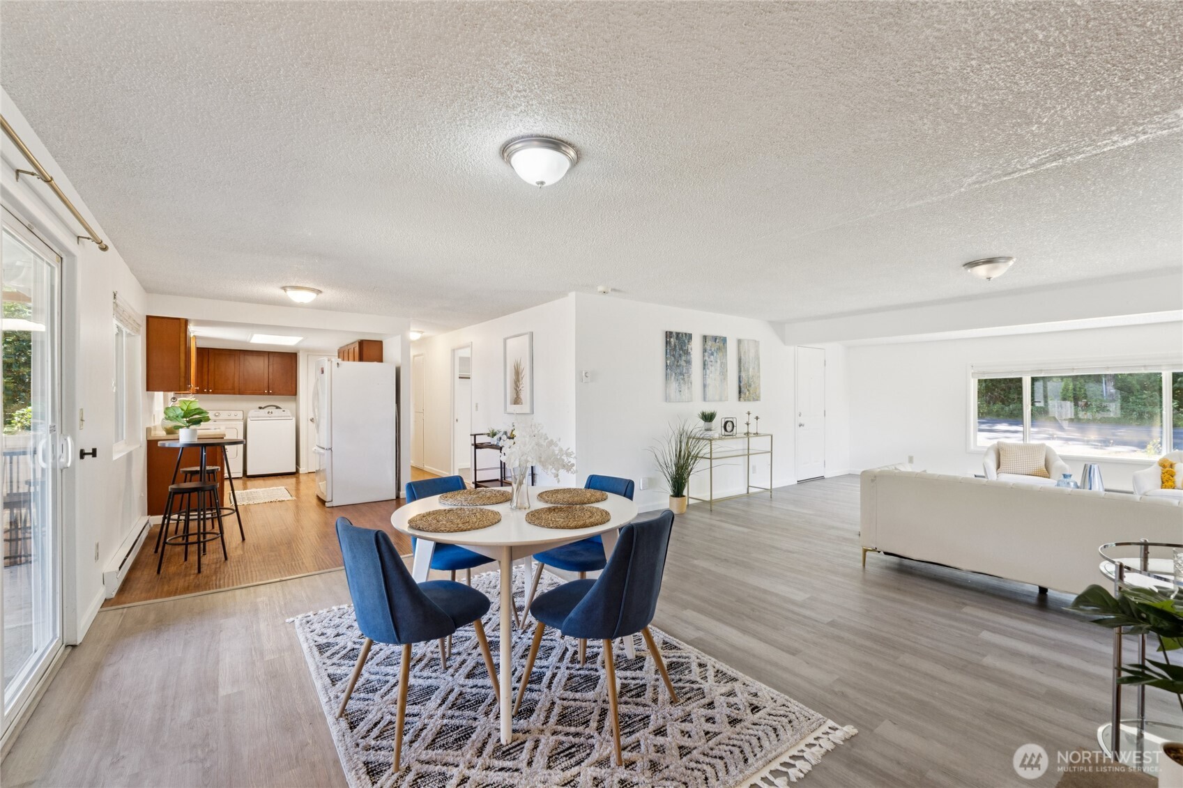 19520 Grannis Road Bothell, WA 98012 - Photo 10 of 36