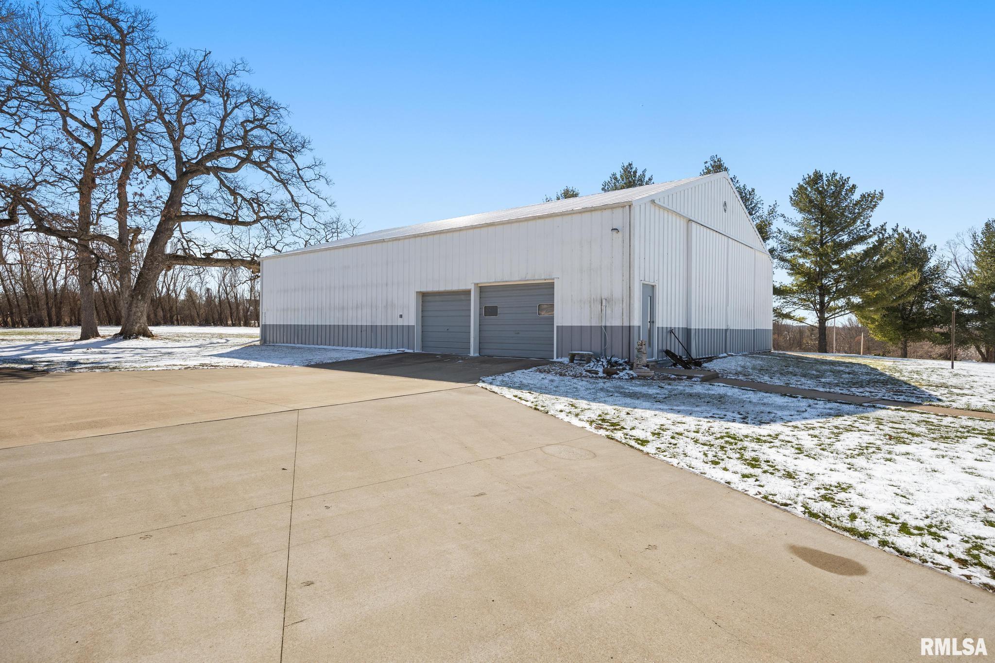 2600 Bartruff Lane Pekin, IL 61554 - Photo 39 of 54