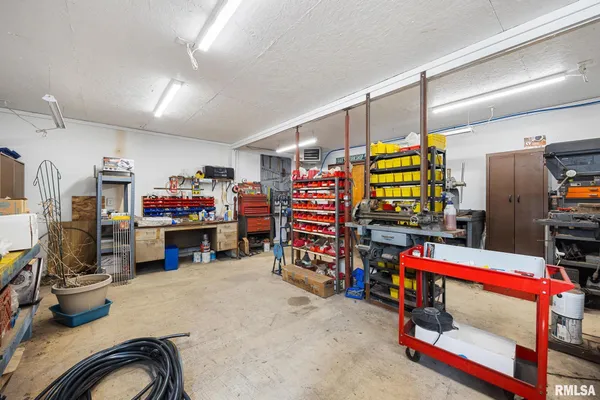 $289,900 | 2600 Bartruff Lane, Pekin, IL 61554