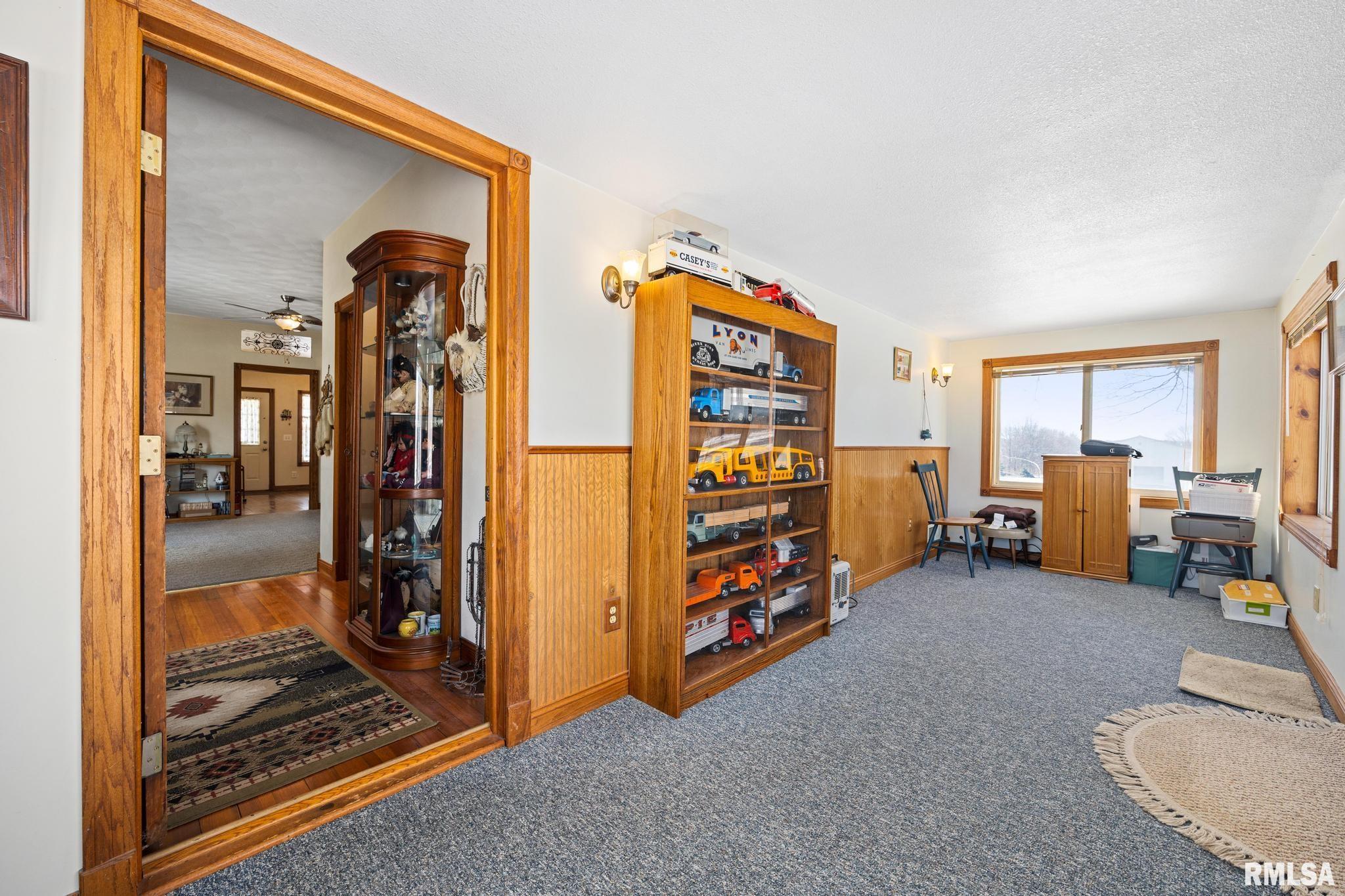 2600 Bartruff Lane Pekin, IL 61554 - Photo 6 of 54