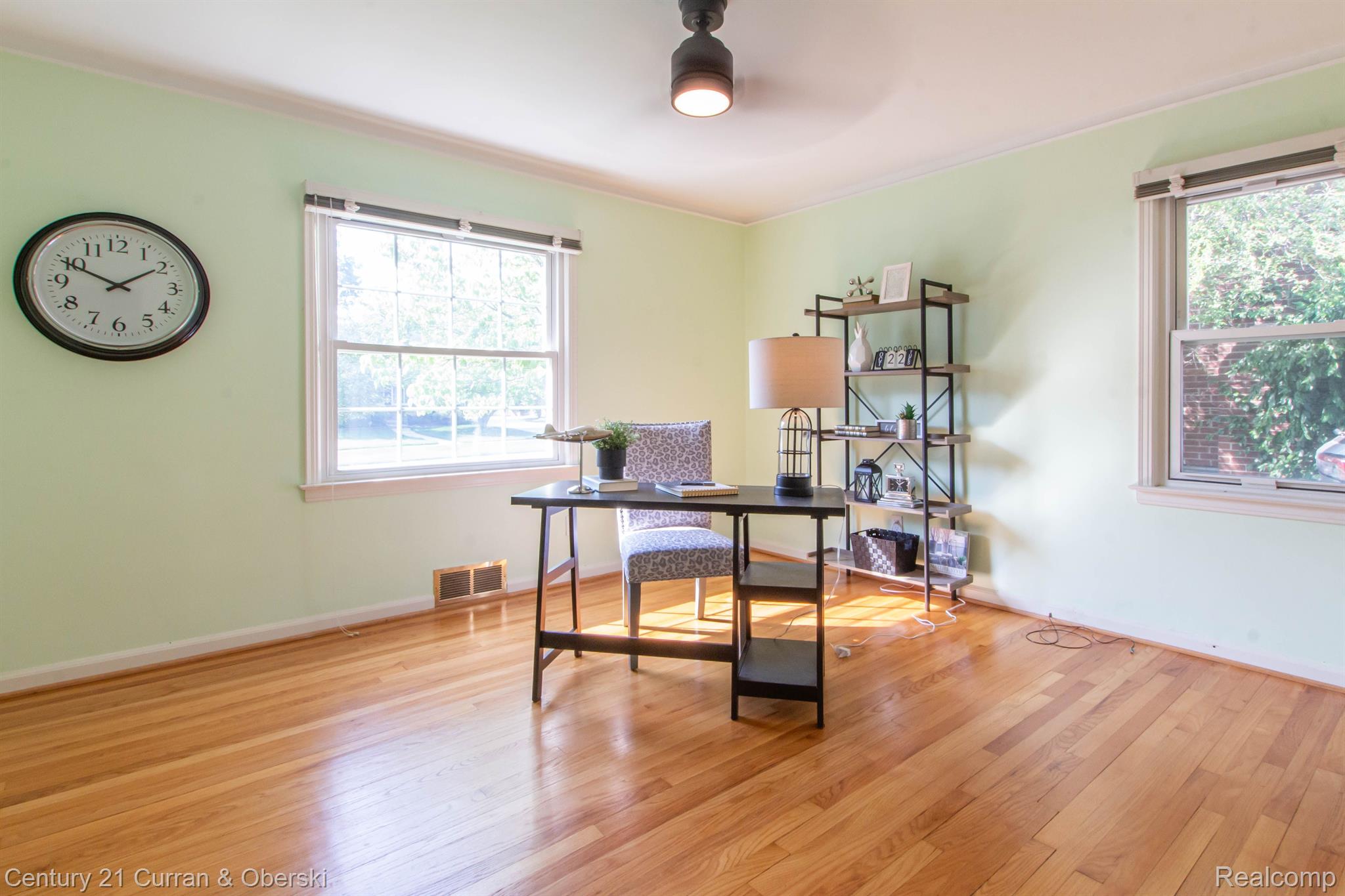 2814 Bembridge Road Royal Oak, MI 48073 - Photo 23 of 46 Bedroom #2