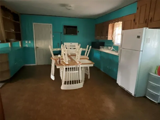 $139,000 | 215 North Ave O, Clifton, TX 76634