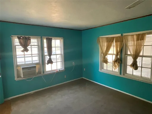 $139,000 | 215 North Ave O, Clifton, TX 76634