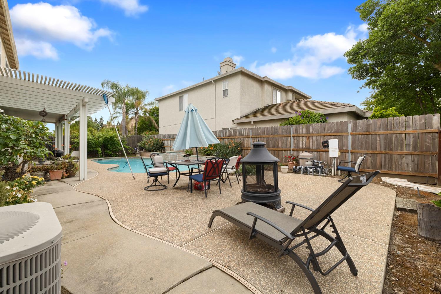 4237 Blake Drive Modesto, CA 95356 - Photo 42 of 45 Gallery Image 42