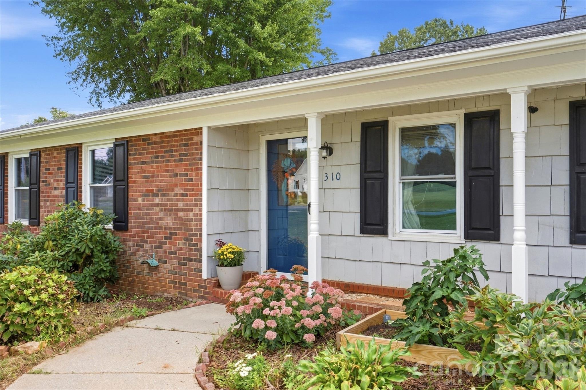 310 Museum Road Statesville, NC 28625 - Photo 2 of 25 Gallery Image 2