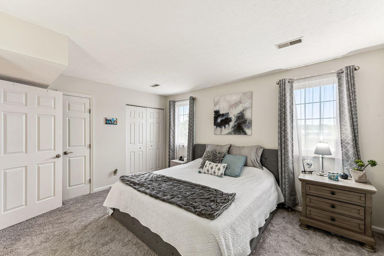 10555 Montgomery Road, Unit 61 Montgomery, OH 45242 - Photo 22 of 33