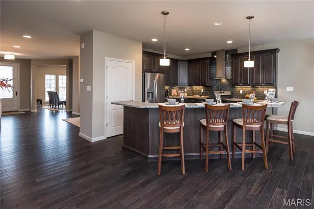 $484,900 | 1 Tbb Parker @ Ryehill Manor Street, St. Peters, MO 63376