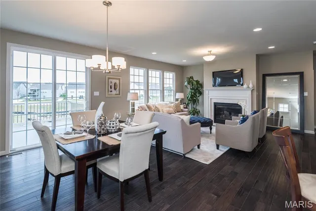 $484,900 | 1 Tbb Parker @ Ryehill Manor Street, St. Peters, MO 63376