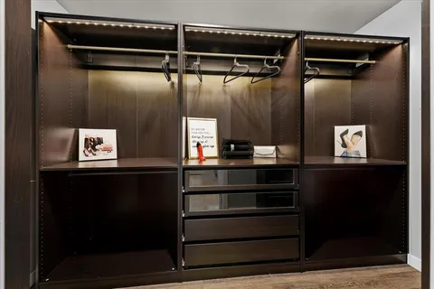 $499,900 | 2304 Oak Forest Court, Arlington, TX 76012