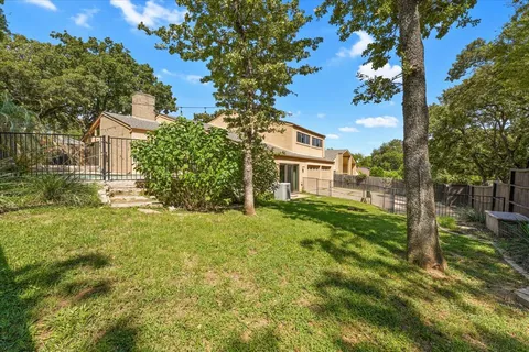 $499,900 | 2304 Oak Forest Court, Arlington, TX 76012