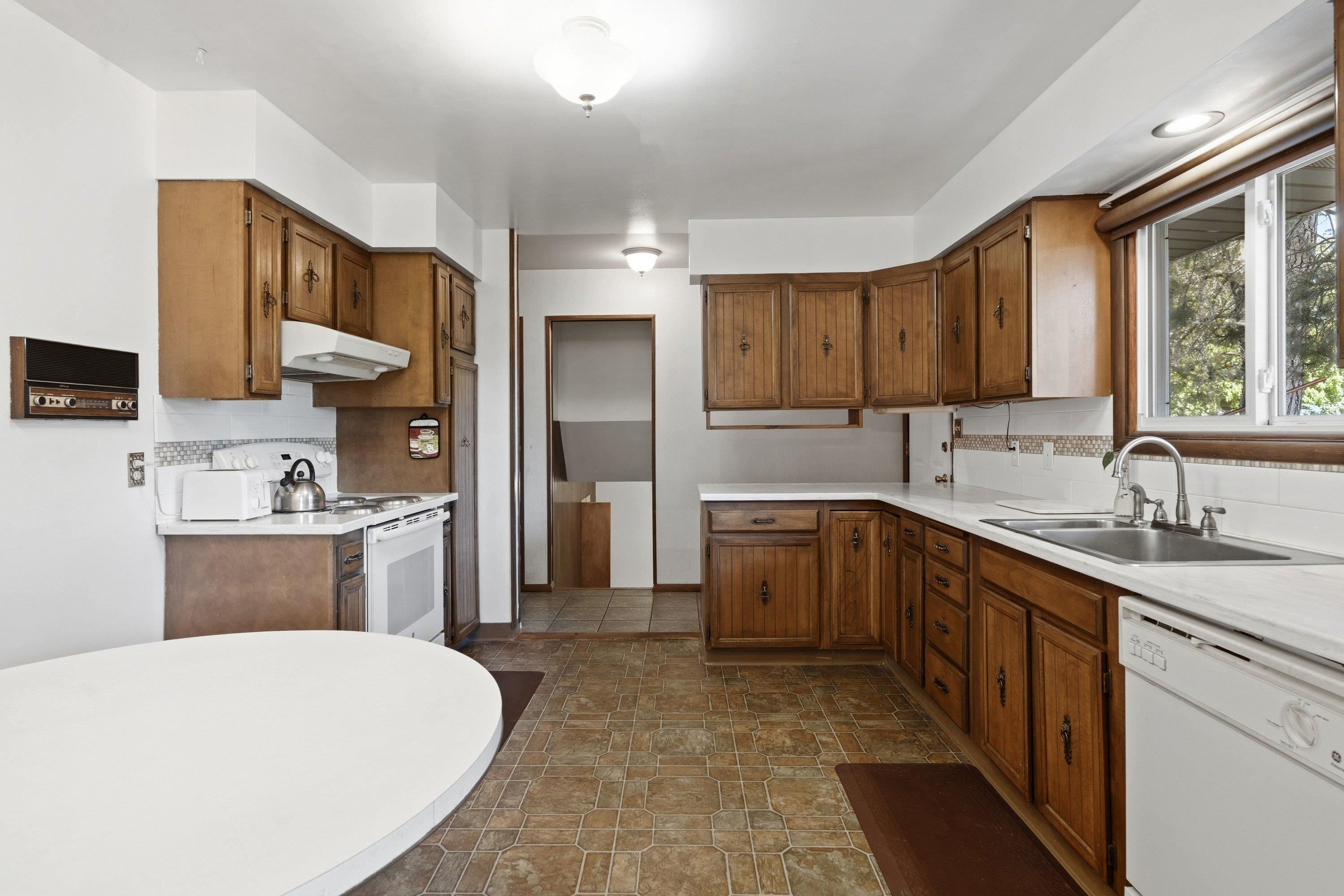 6712 North Fleming Street Spokane, WA 99208 - Photo 14 of 50
