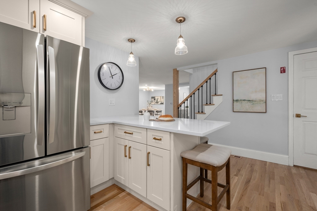 8 Elginwood Road Peabody, MA 01960 - Photo 15 of 38