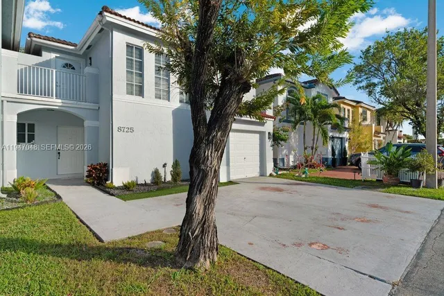 $540,000 | 8725 Southwest 158th Place, Miami, FL 33193