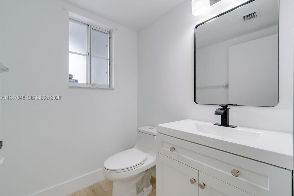 8725 Southwest 158th Place Miami, FL 33193 - Photo 30 of 48