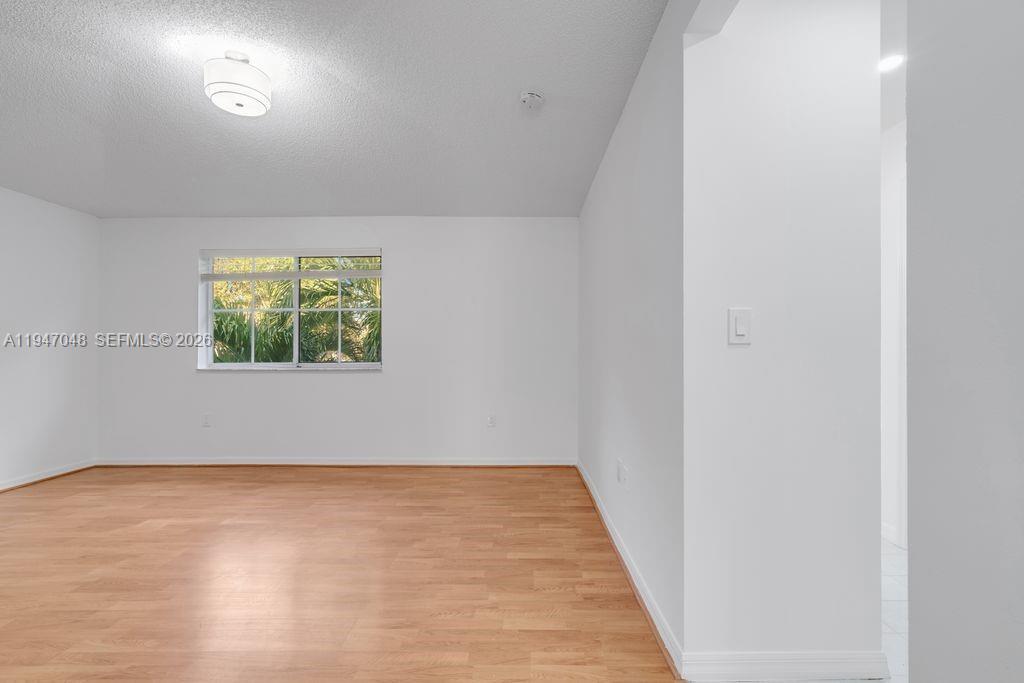 8725 Southwest 158th Place Miami, FL 33193 - Photo 31 of 48