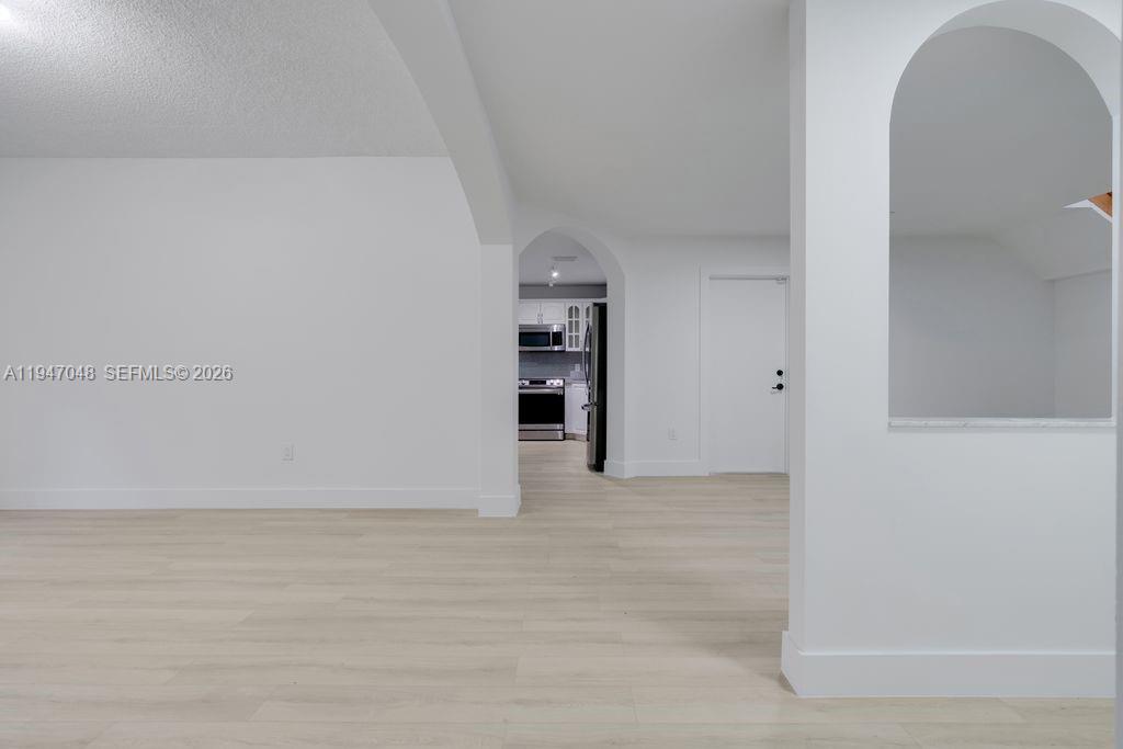 8725 Southwest 158th Place Miami, FL 33193 - Photo 7 of 48