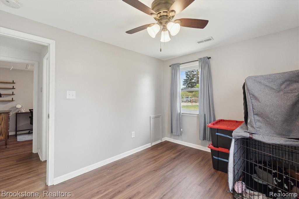 1505 Highland Road Highland, MI 48357 - Photo 19 of 42