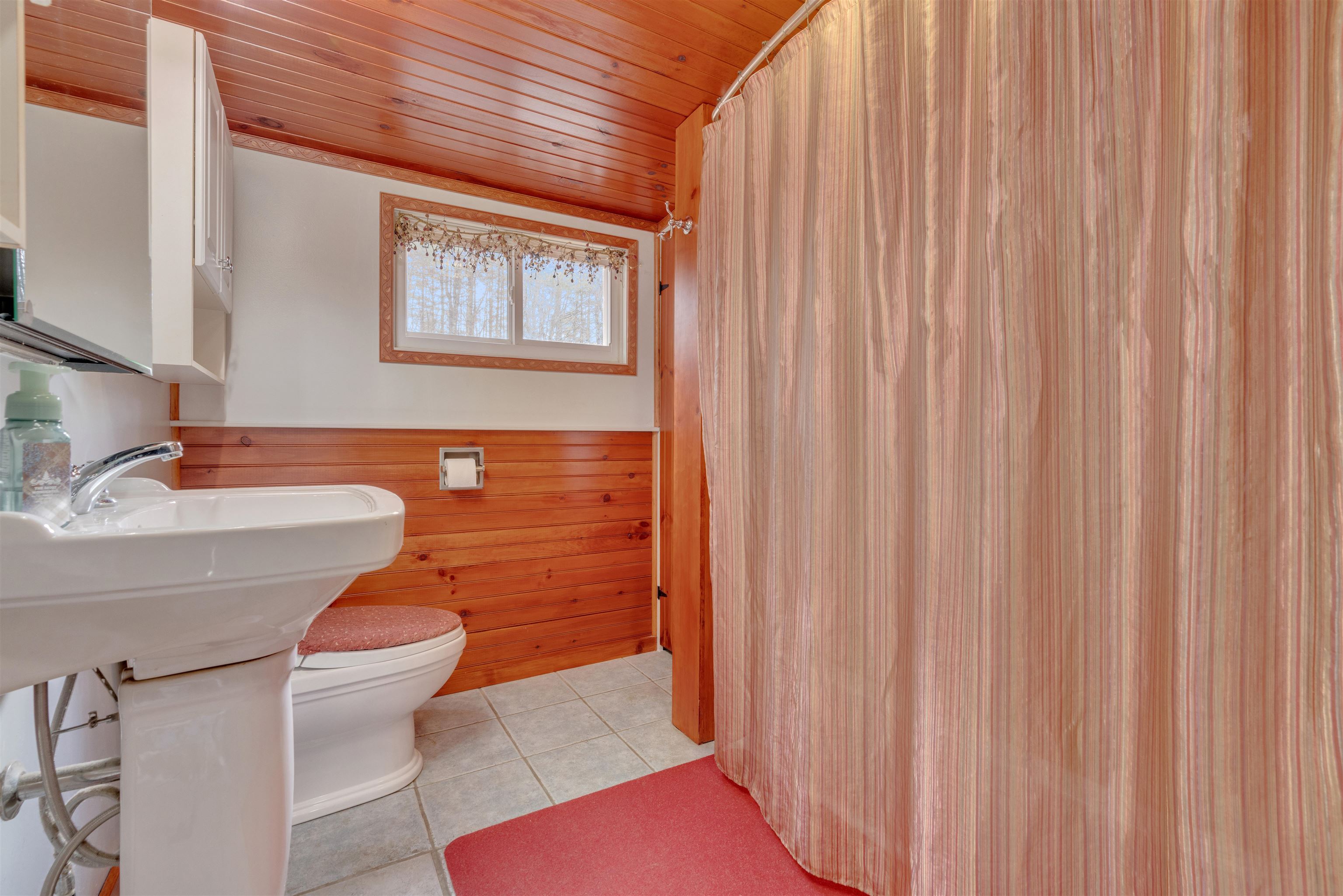 62 French Cross Road Dover, NH 03820 - Photo 10 of 45