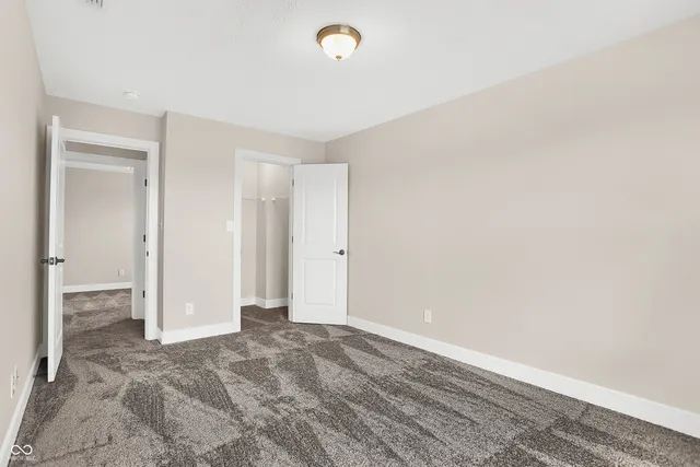 $409,999 | 1086 East Vly Oak Court, Mooresville, IN 46158