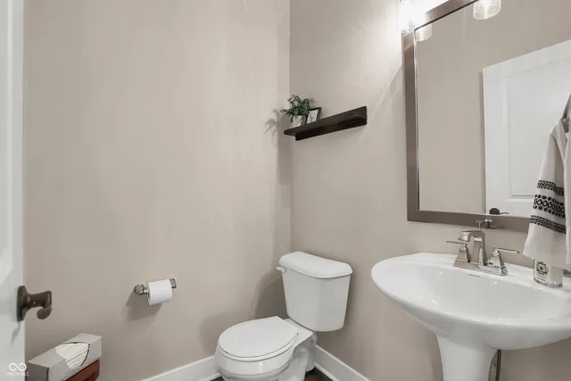 $409,999 | 1086 East Vly Oak Court, Mooresville, IN 46158