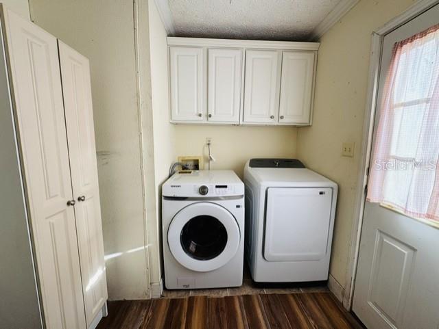 11817 Southwest 58th Street Webster, FL 33597 - Photo 12 of 46 a utility room with dryer and washer