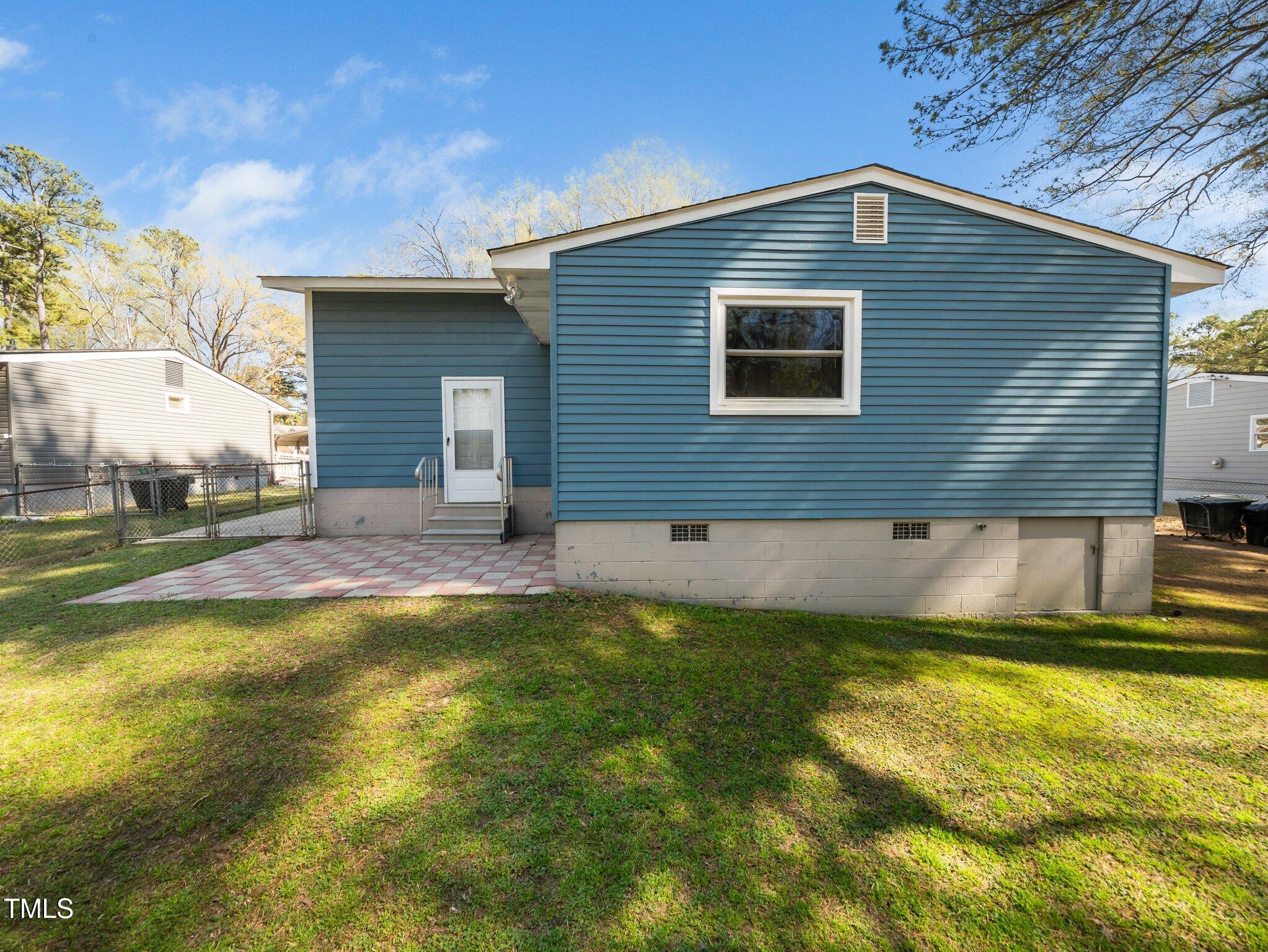 1402 Valley Road Garner, NC 27529 - Photo 22 of 24 30-web-or-mls-1402 Valley-30