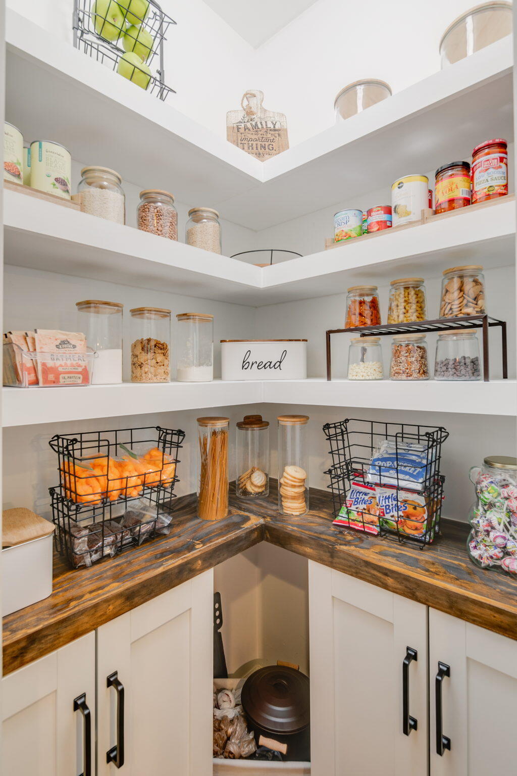 297 Decatur Drive Summerville, SC 29486 - Photo 13 of 45 Pantry
