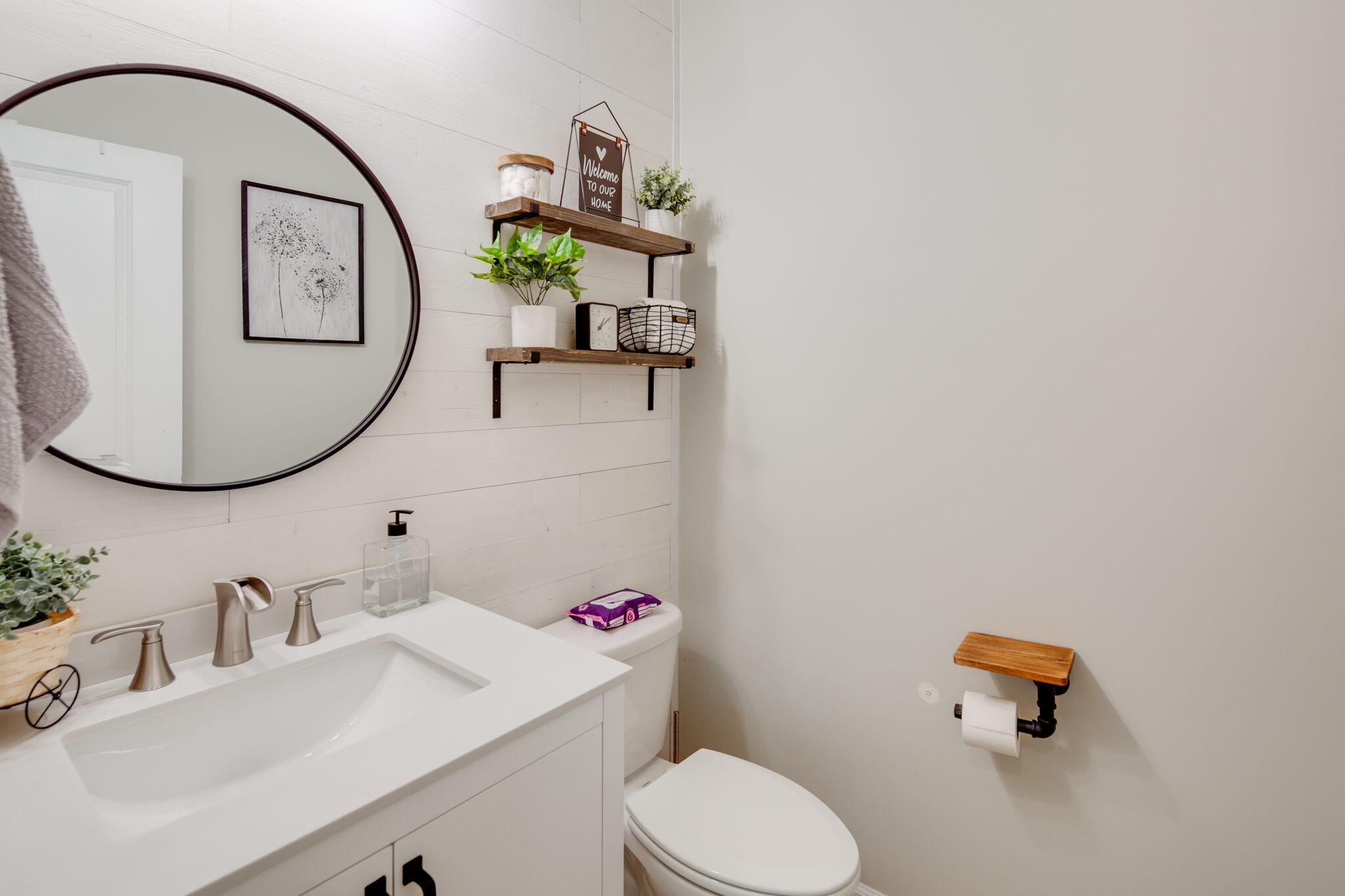 297 Decatur Drive Summerville, SC 29486 - Photo 18 of 45 Powder Room