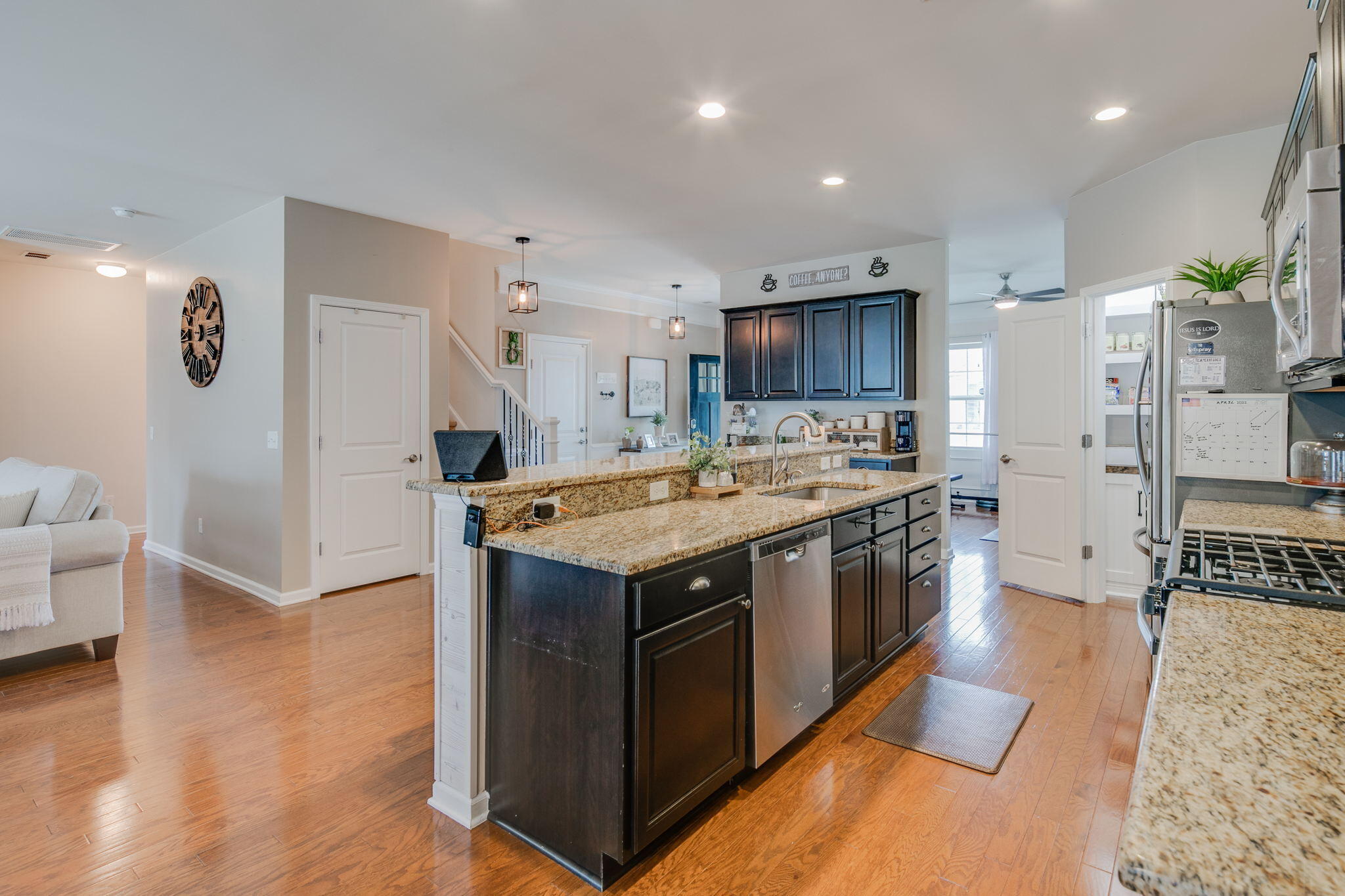 297 Decatur Drive Summerville, SC 29486 - Photo 9 of 45 Kitchen