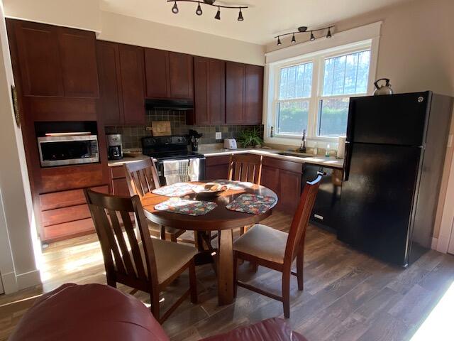 255 Frontage Road Keeseville, NY 12944 - Photo 10 of 31 Gallery Image 10