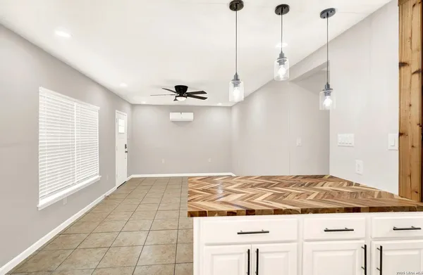 $595,000 | 255 South San Antonio Avenue, Leming, TX 78064