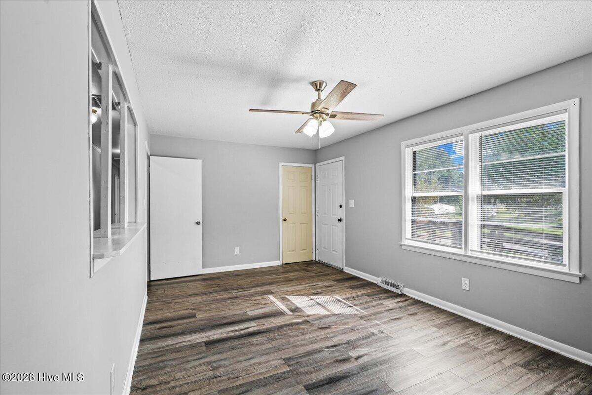 5722 Valley Dale Road Wilson, NC 27893 - Photo 7 of 31 Gallery Image 7