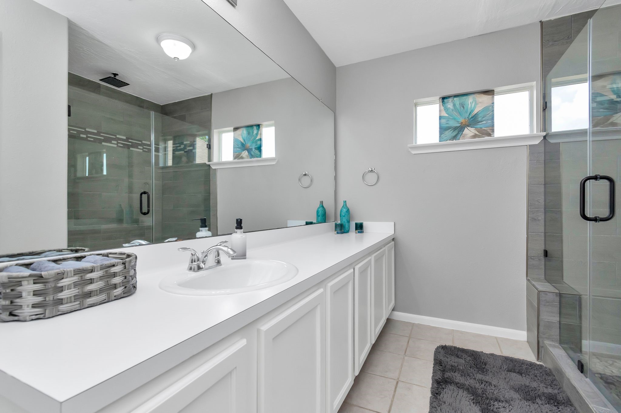 5822 Santa Bernadetta Houston, TX 77017 - Photo 18 of 34 Master bath