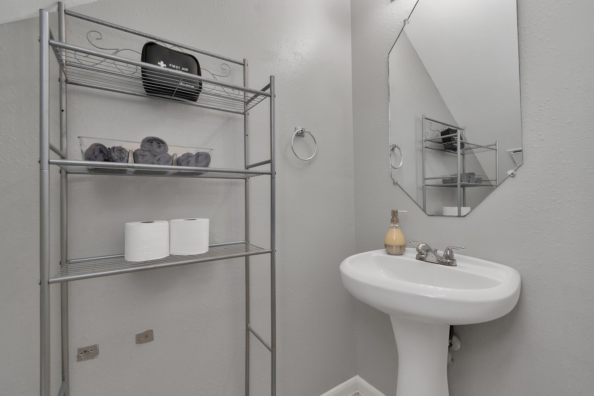 5822 Santa Bernadetta Houston, TX 77017 - Photo 5 of 34 1/2 bath downstairs