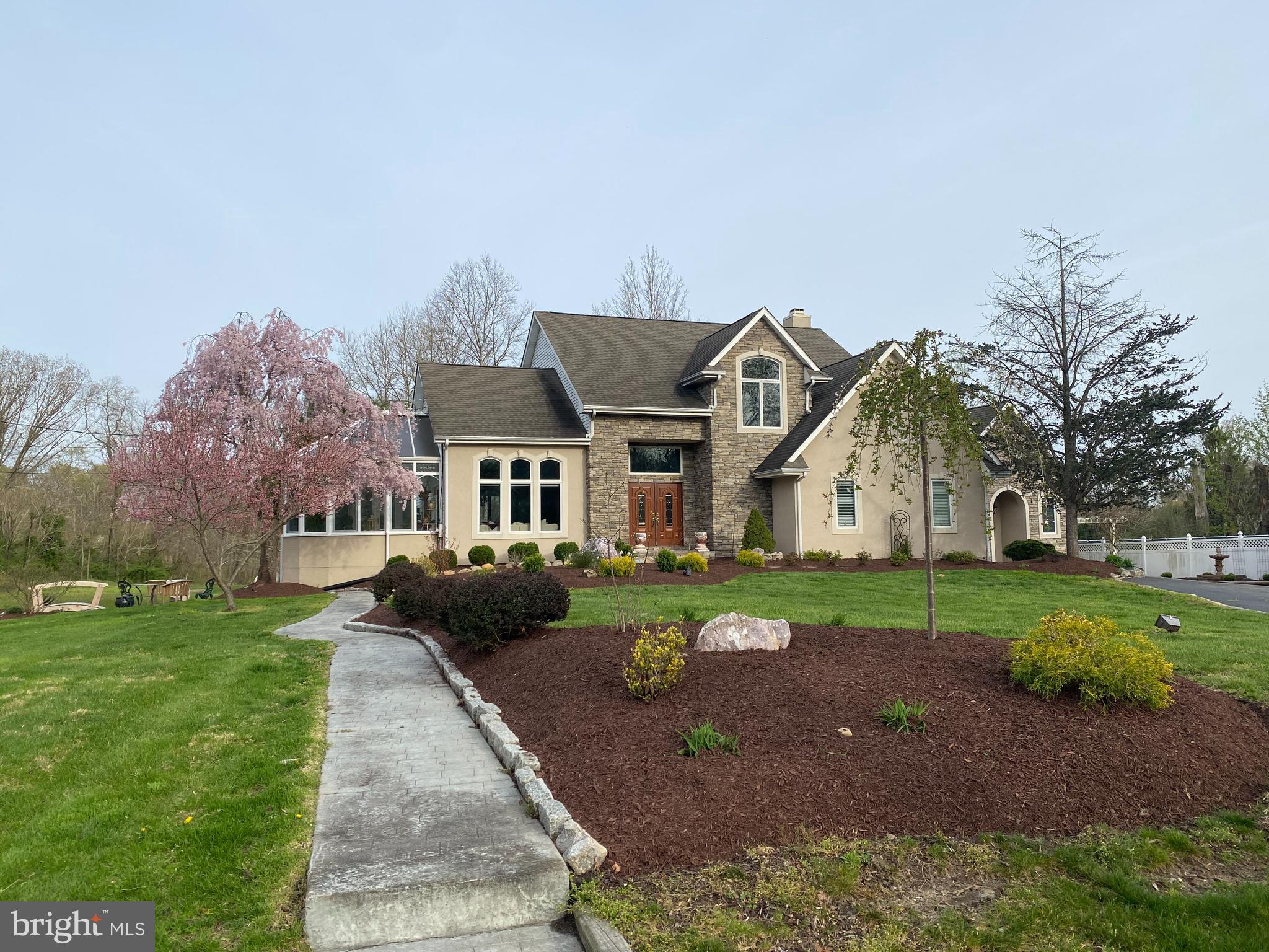 427 Heritage Road Sewell, NJ 08080 - Photo 1 of 1 Gallery Image 1