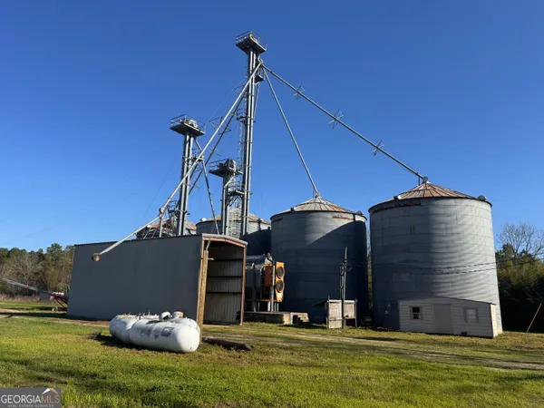 $150,000 | 437 Dixie Highway, Pelham, GA 31779