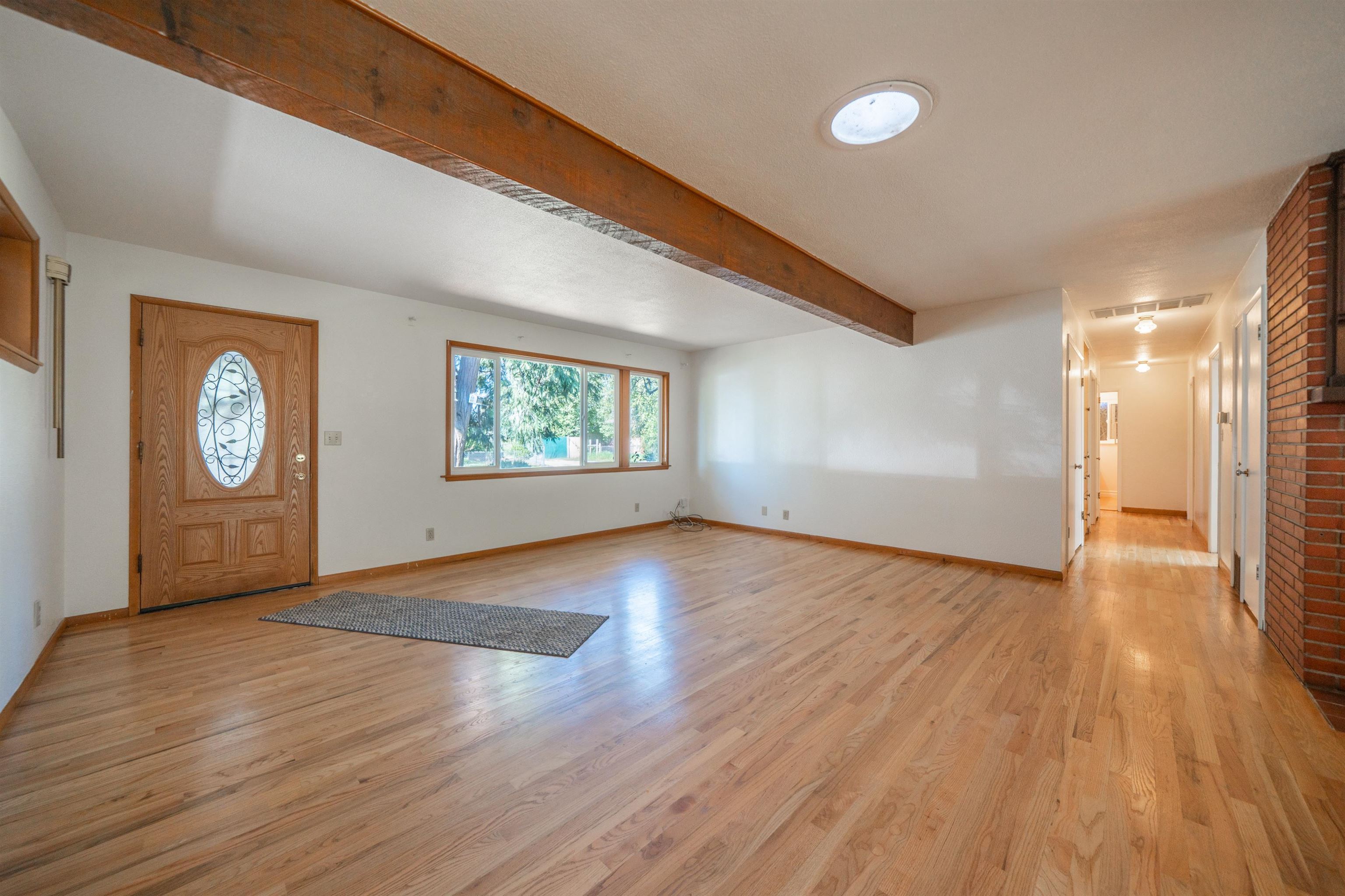 3081 Henderson Road Redding, CA 96002 - Photo 3 of 38