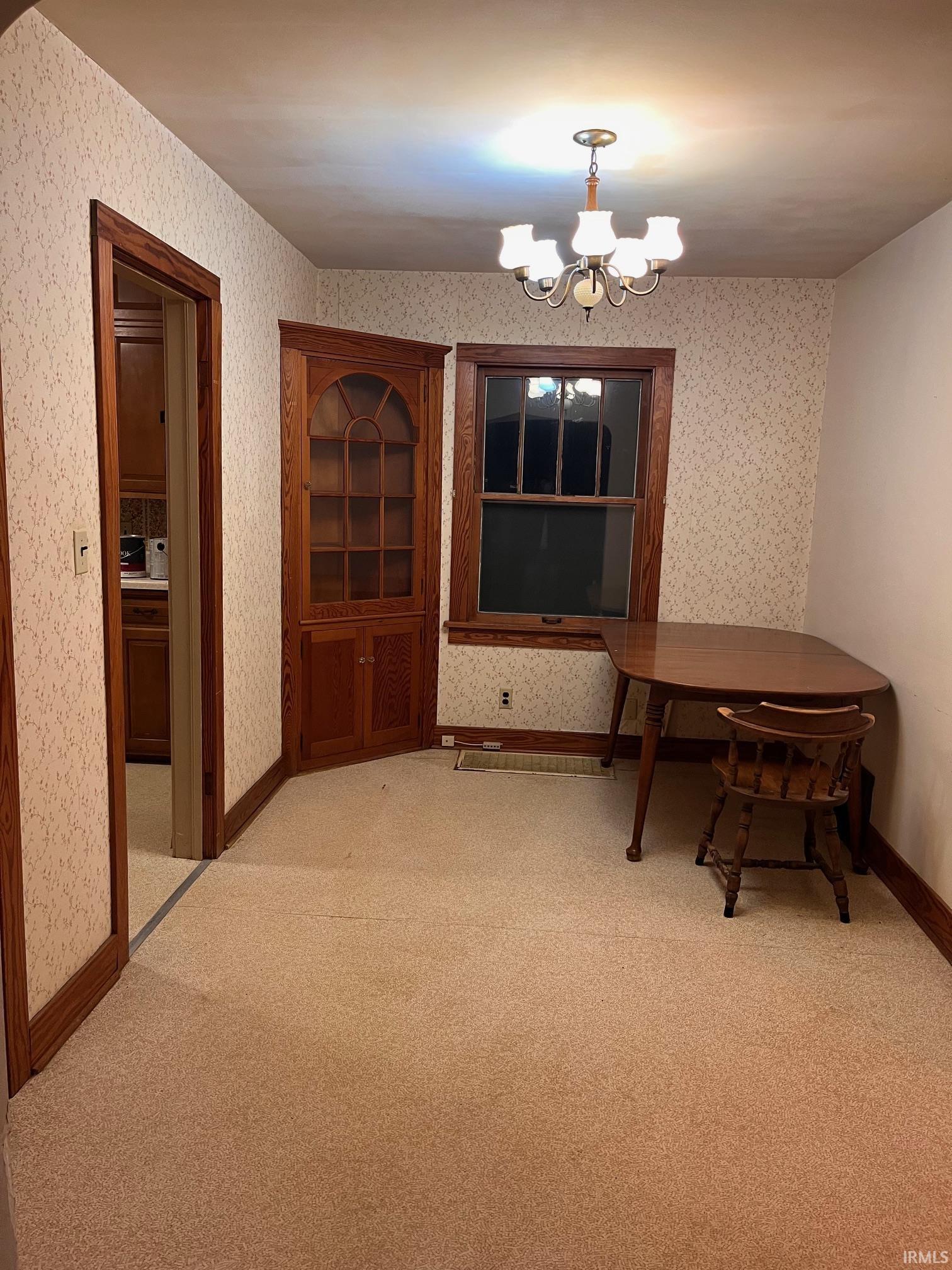 921 Walnut Street Decatur, IN 46733 - Photo 2 of 10