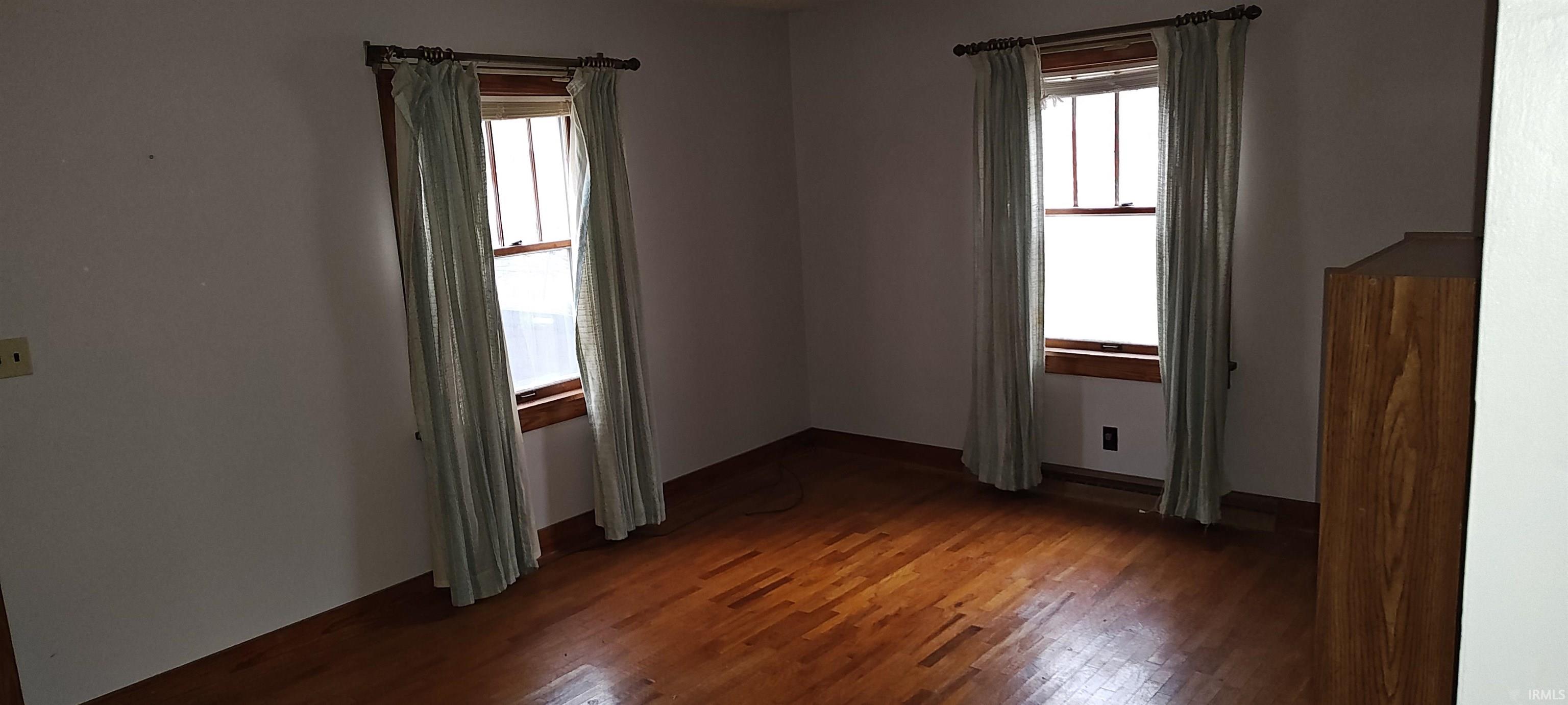 921 Walnut Street Decatur, IN 46733 - Photo 5 of 10