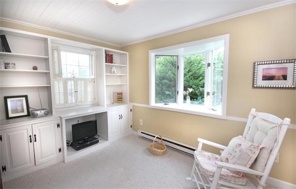 23 Tanager Road Attleboro, MA 02703 - Photo 7 of 25 Gallery Image 7