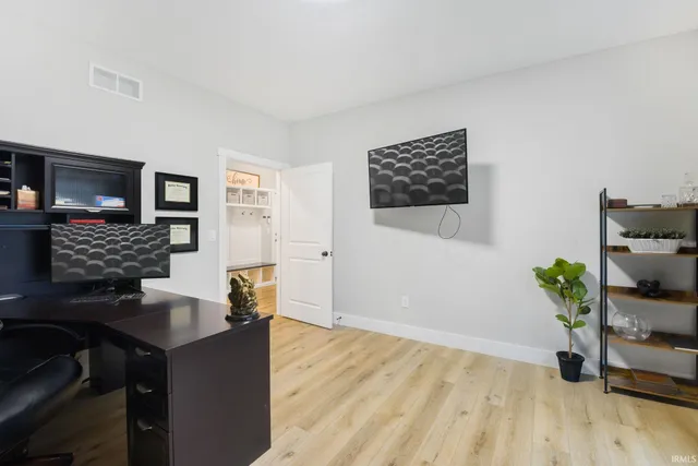 $689,000 | 54591 Pierre Trails Drive, Osceola, IN 46561