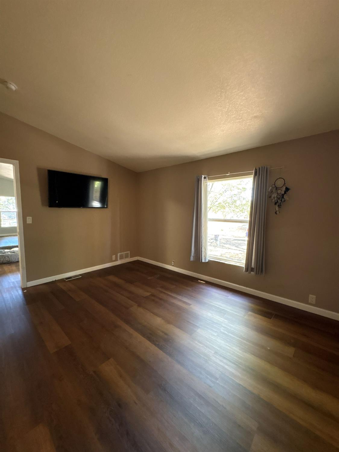 7747 Doster Road Mountain Ranch, CA 95246 - Photo 25 of 36 Gallery Image 25