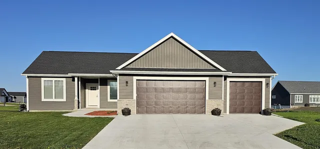 $499,900 | 456 North Hyland Street, Juneau, WI 53039